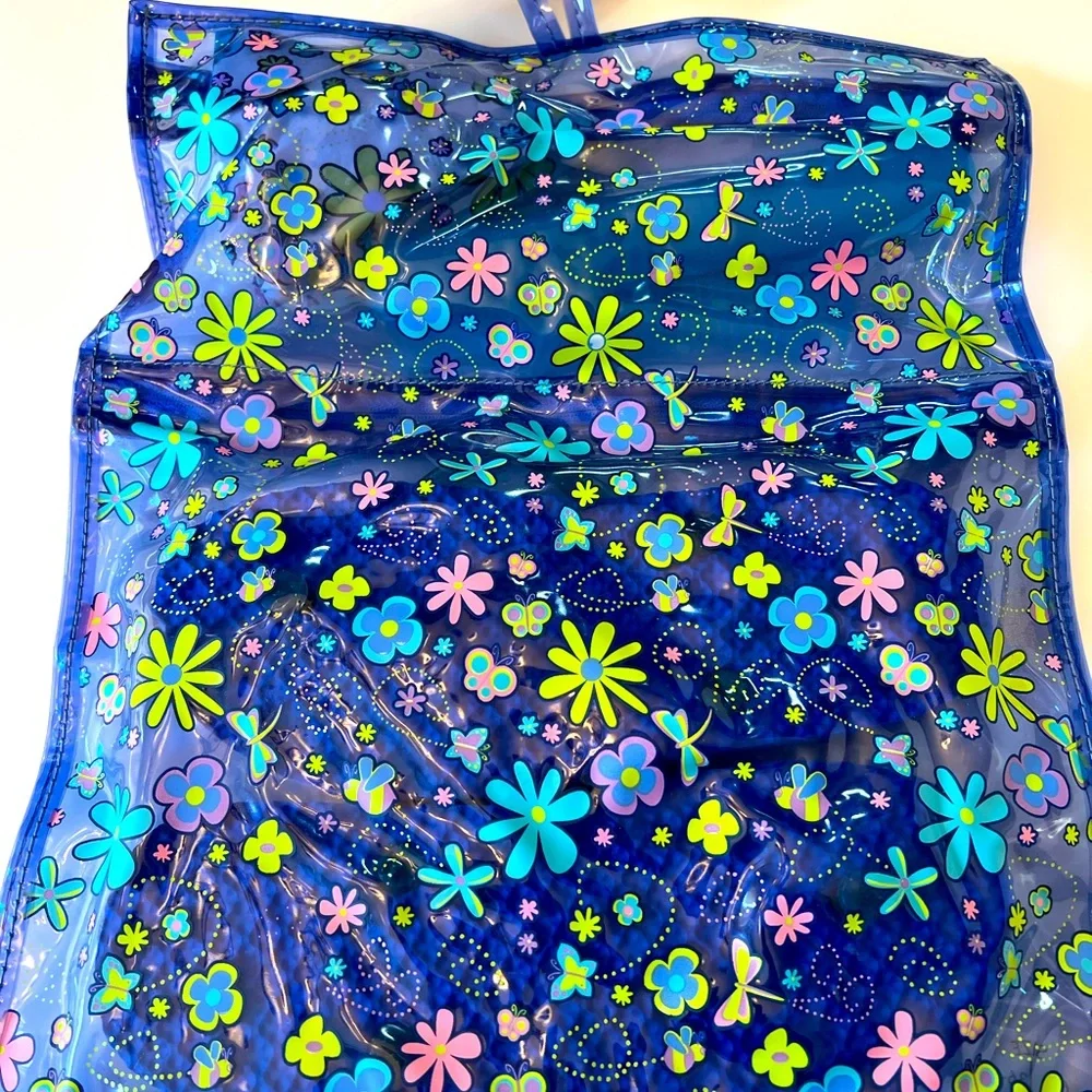 Tweens Roll Up Fun Blue Floral Toiletry Bag with Flip Flops! Brand New with Tags